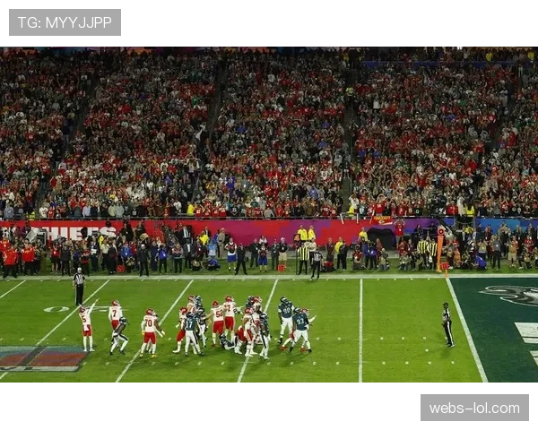 意甲球员关注NFL赛事，基伏赛后计划观看比赛