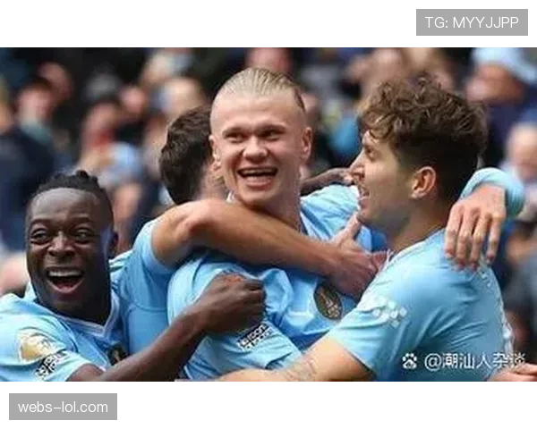 格瓦迪奥尔抱头懊悔，点球失误暴露曼城防守焦虑