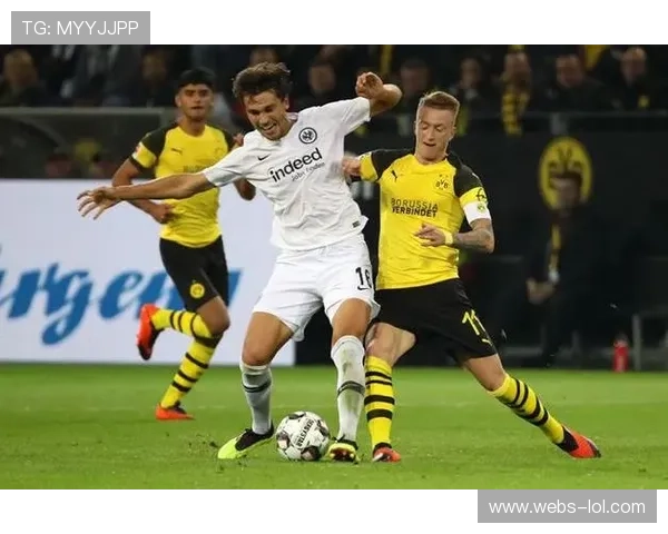 法兰克福高位逼抢奏效，多特旧将达胡德成反击关键