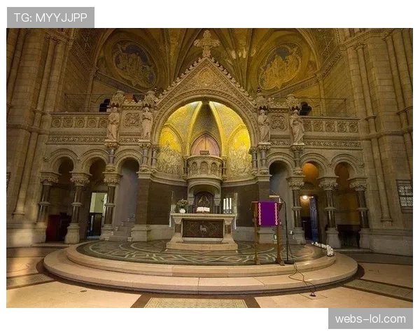 从会员制到资本全球化，皇马伯纳乌改造工程带来营收新范式