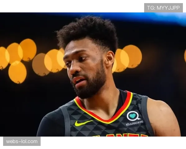 汉堡中场核心洛孔加踝关节韧带撕裂,预计缺阵数周影响球队中场控制 汉堡中场核心洛孔加踝关节韧带撕裂,预计缺阵数周影响球队中场控制